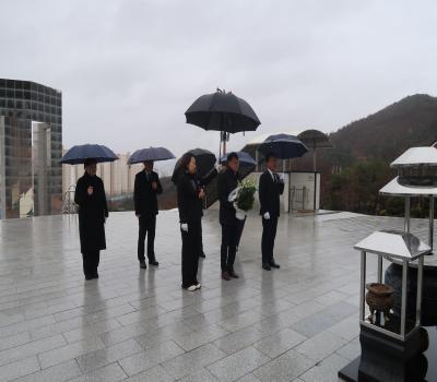 2025.03.04. 김상우 경남동부보훈지청장 참배 이미지