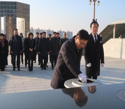 2026.01.27. 권순기 (전)경상국립대학교 총장 참배 이미지