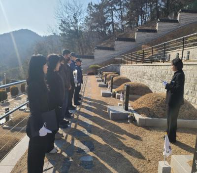 2026.02.20. 2월 무연고 묘소 합동참배(강주성 열사, 조현대 열사) 이미지