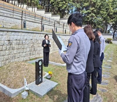 2026.04.09. 4월 무연고 묘소 기일 참배 이미지