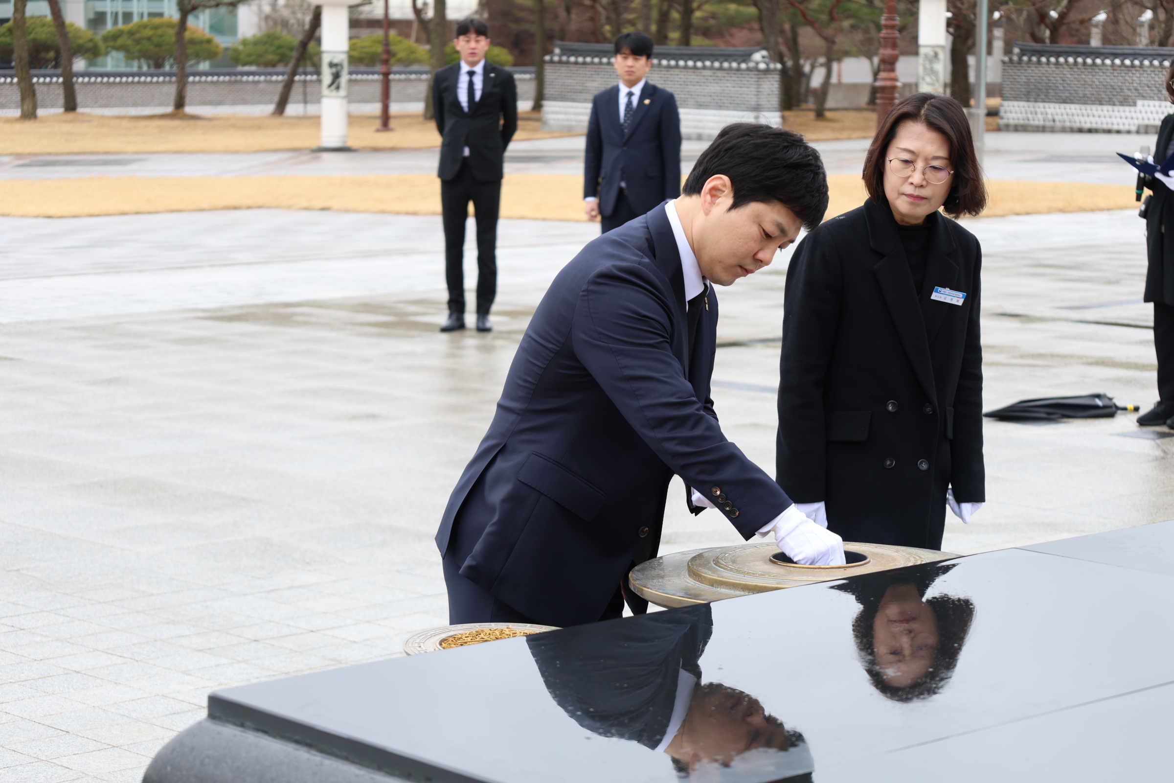 25.03.05. 문관백 한국청년회의소 중앙회장 참배