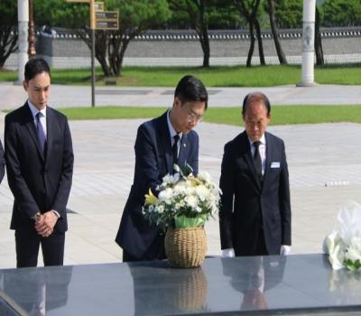 22.7.15 (금) 장경태 더불어민주당 국회의원 참배 이미지