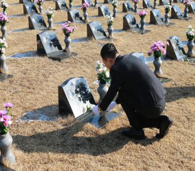 25.02.24. 김상욱 국회의원 참배 이미지