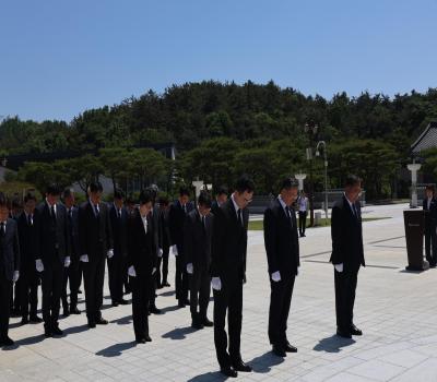 260515 정성호 법무부 장관, 구자현 검찰총장 직무대행 등 참배 이미지