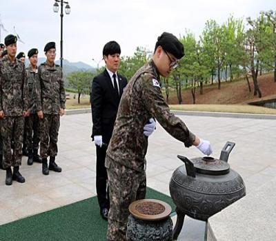 제1117공병단 전입신병 참배 이미지