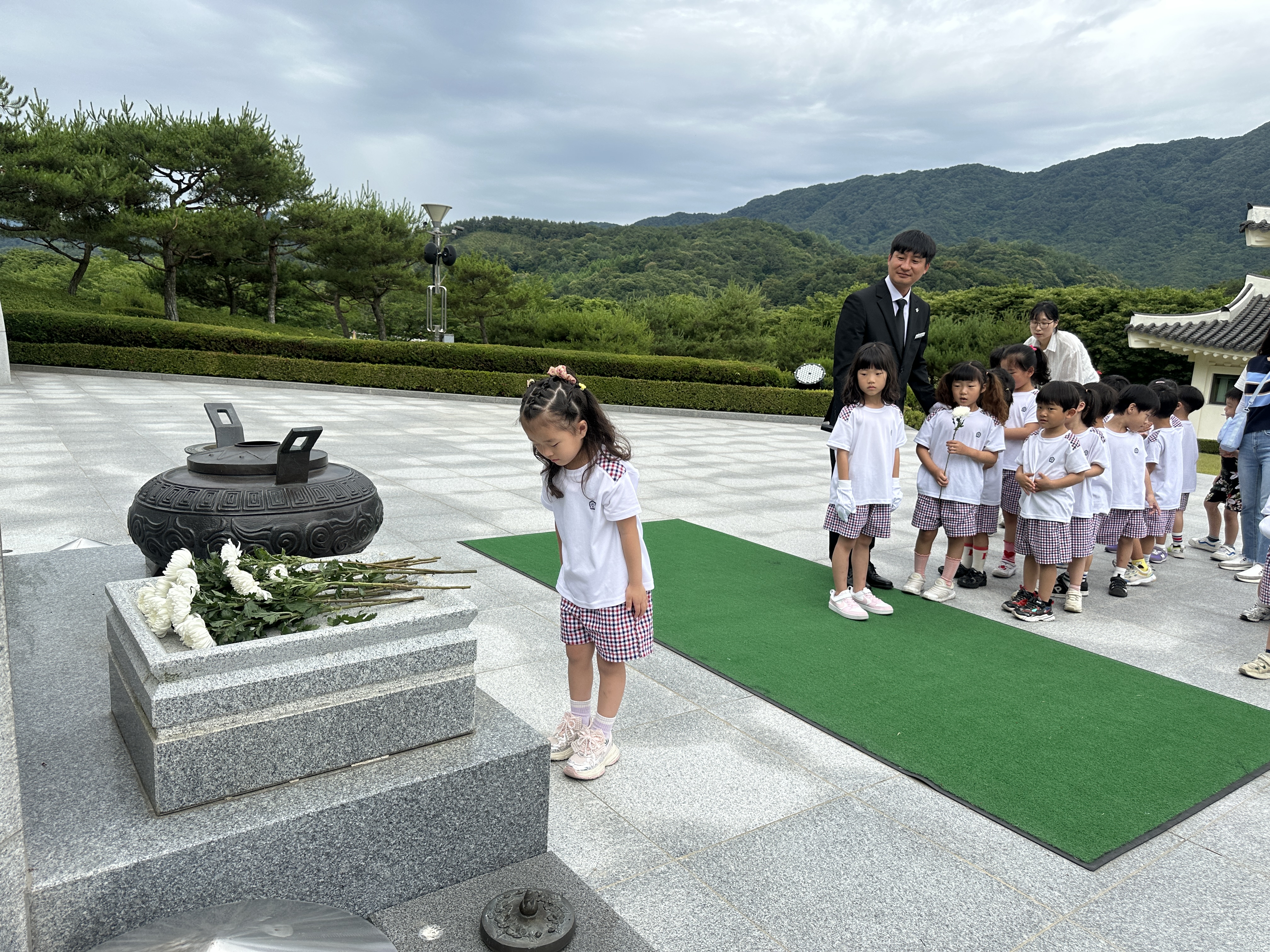 (호국보훈의달)임실어린이집 현충탑 참배
