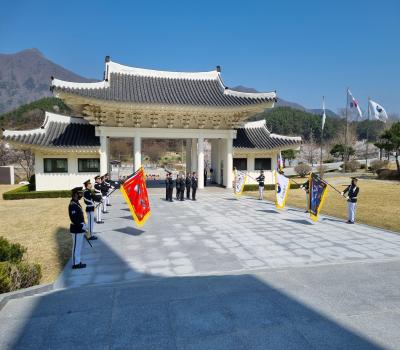 대한민국전몰군경유족회 충남지부 참배 이미지
