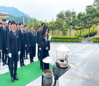 [호국보훈의 달 참배]임실호국원 전직원 참배 이미지