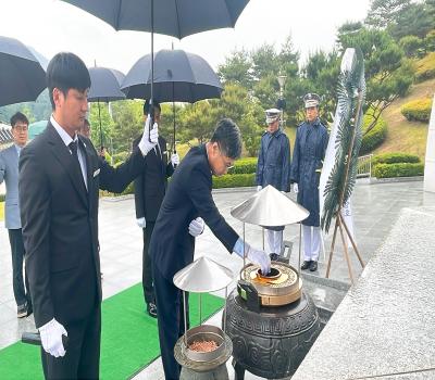 [호국보훈의 달 참배]고용노동부 전주지청장 이미지