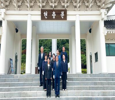 조국혁신당 임실, 춘장 위원장 현충탑 참배 이미지