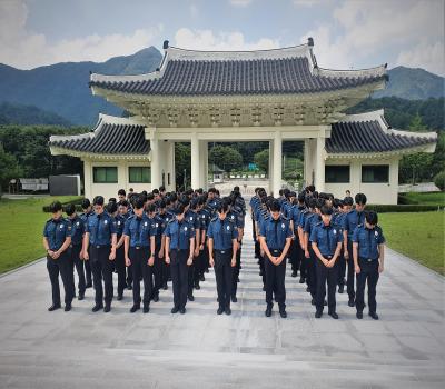 광복80주년 계기 전북경찰청 신입경찰관들의 새로운 발걸음 이미지