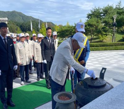 6.25참전유공자 진안군지회 현충탑 참배 이미지