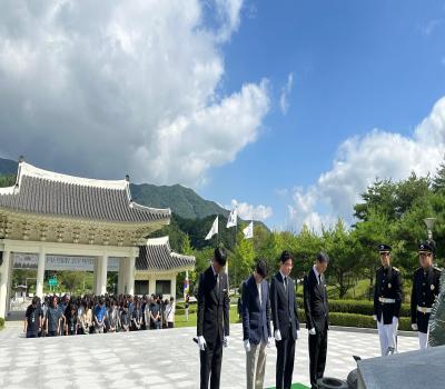 지방자치인재개발원 5급승진 리더과정  참배 이미지