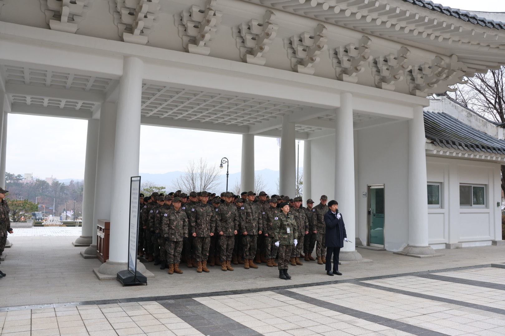 6508부대 장병 참배(2)