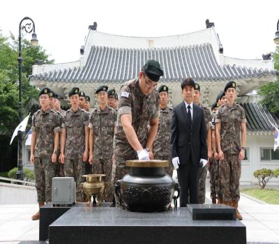 171여단 예비군훈련대 참배 이미지