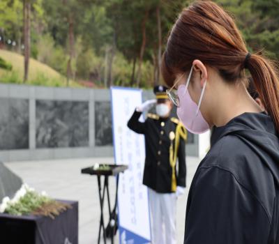 국립묘지 참배체험 활동 및 4·19 혁명 계기 행사(하동초등학교 참여) 이미지