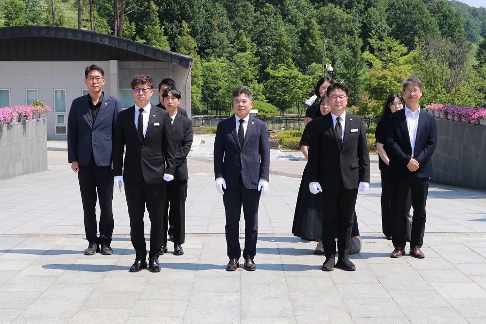 충북영동교육지원청 참배('26.06.29.)