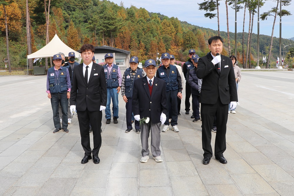 6.25참전자회 대전유성구지회 참배('26.10.20.)