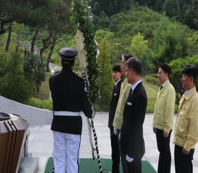 국가보훈부 장관 참배('25.8.18.) 이미지