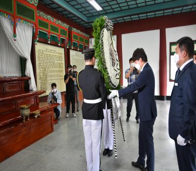 국민의힘 이준석 당대표 참배 이미지