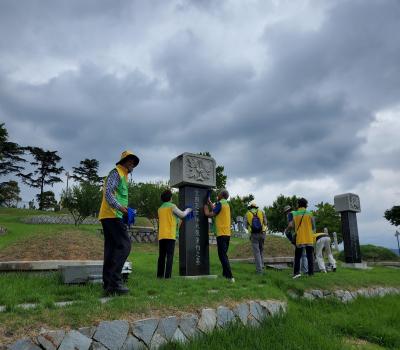 공무원연금공단 참배 및 봉사활동 이미지