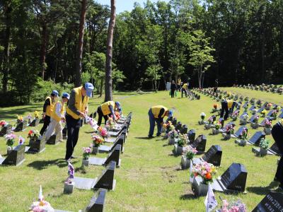 상이군경회 제주도지부 태극기 꽂기(25.6.5.) 이미지