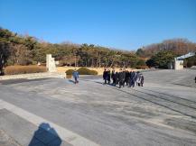 이재오 민주화운동기념사업회 이사장 신년 참배 이미지