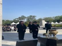 고려대학교 참배 이미지