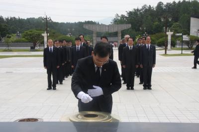 2014.6.6(금) 장만채 전라남도교육감 당선인 참배 이미지