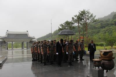 6.22. 공군교육사령부 참배 이미지