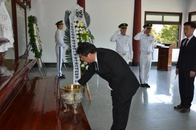 더불어민주당 대구 동구을 지역위원회 참배 이미지