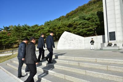 국립영천호국원 참배 및 방문 이미지