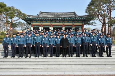 대구지방경찰청 의무경찰교육센터 1109기 교육생60명 참배 이미지