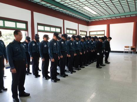 대구지방경찰청 의무경찰교육센터 1110기 교육생 참배 이미지
