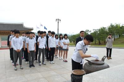 울산두남학교 학생 30여명 나라사랑 국립묘지 체험활동 이미지
