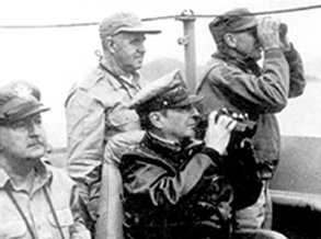 Gen. MacArthur and his assistants to com-mand the landing operation from the war-ship Mt. McKinley